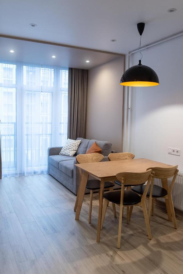 Dream Life Apartment Lwów Zewnętrze zdjęcie